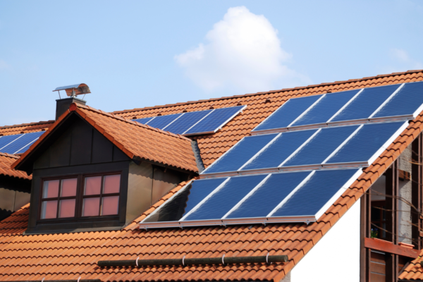Copy-of-Solar-Panels-1-600x400